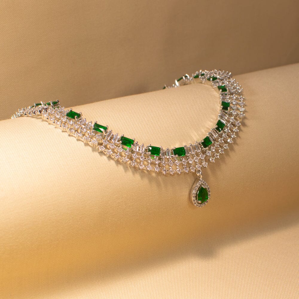 Opulent Emerald Necklace Set