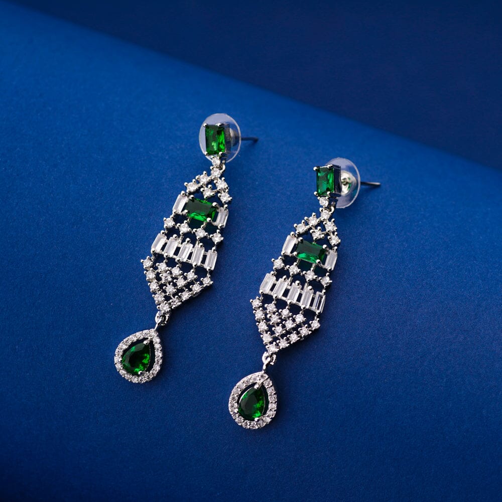 Opulent Emerald Necklace Set