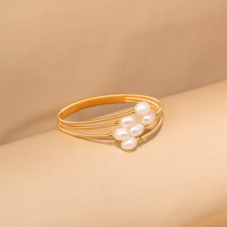 Alba Bracelet - Freshwater Pearl Collection
