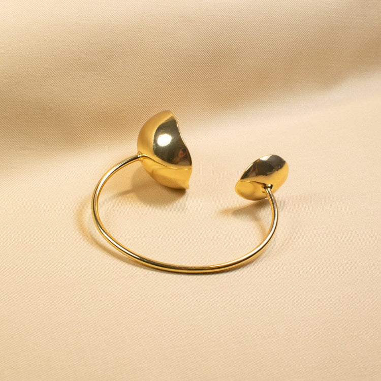 Pearly Gold Cuff