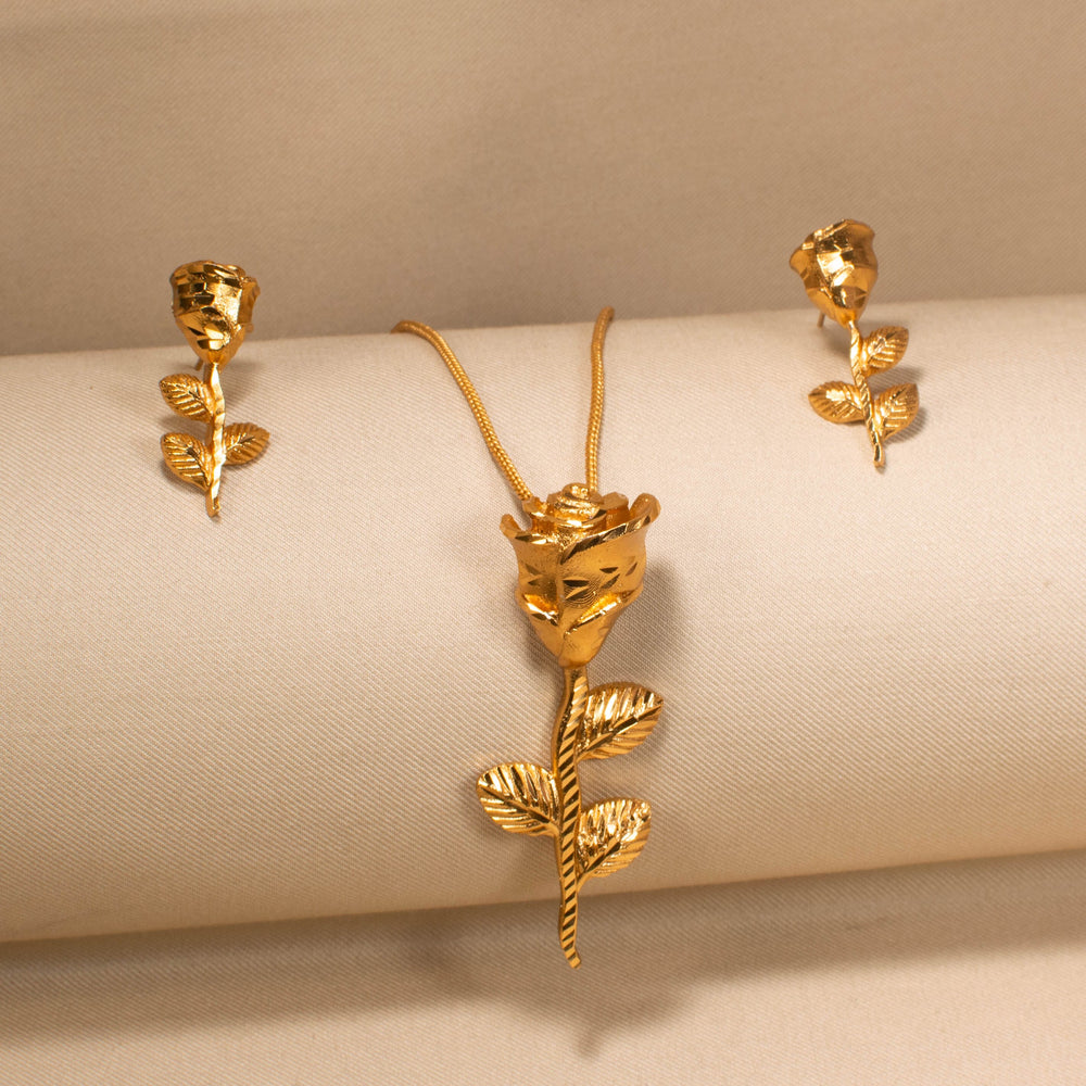Petal Perfection Pendent Set