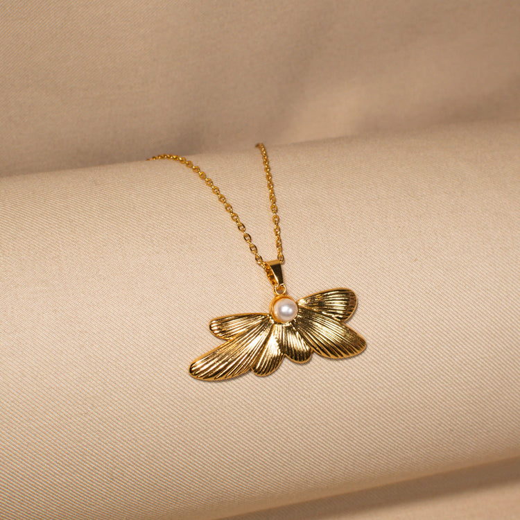 Pleated Silk Wing Pendant Set
