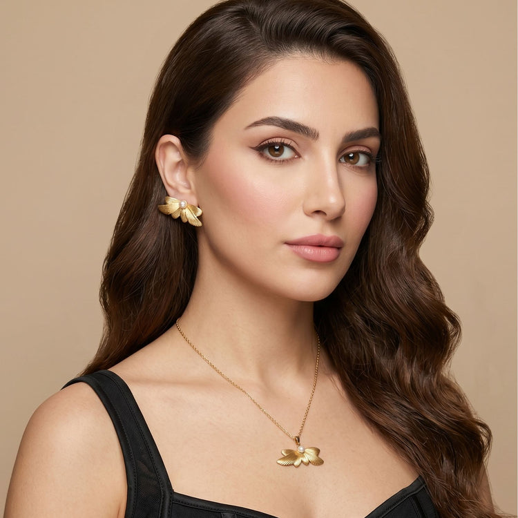 Pleated Silk Wing Pendant Set