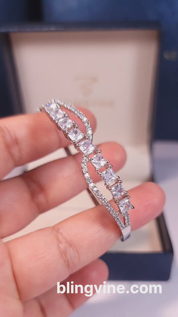 MinimalADBracelet BV Live 1208