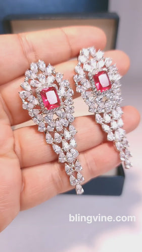 LuxuryDanglers BV Live 3006