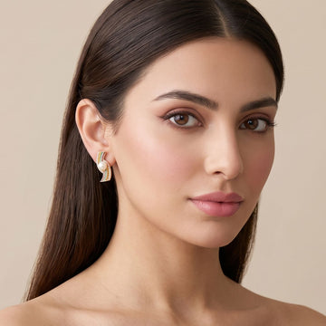 Prismatic Wave Pearl Earring