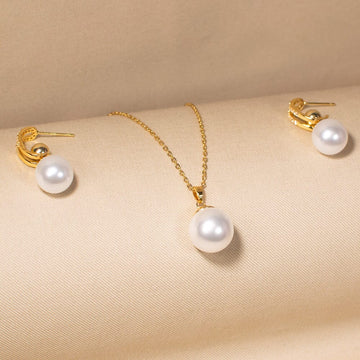 Pure Grace Pendant Set