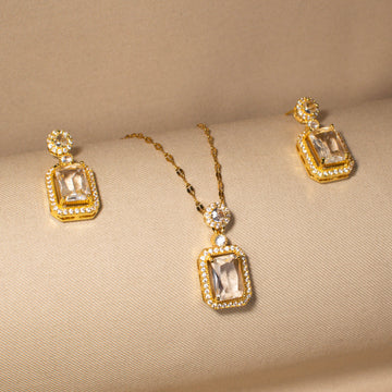 Regal Cushion Pendant Set