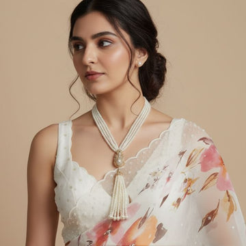 Regal Peacock Pearl Tassel Set