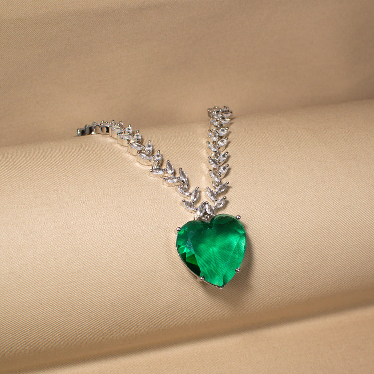 Sacred Heart Emerald Necklace Set