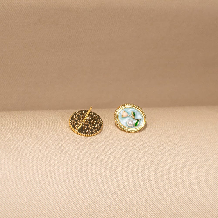 Samira Studs - Nature Collection