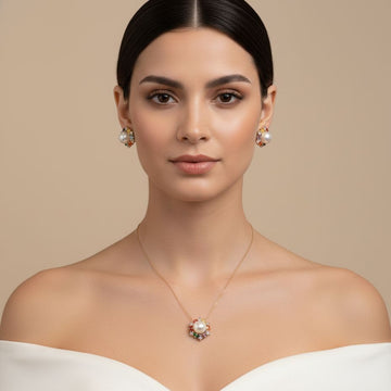 Sana Pendant Set