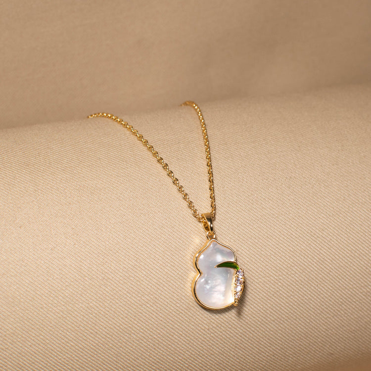 Serene Flora Pendant Set