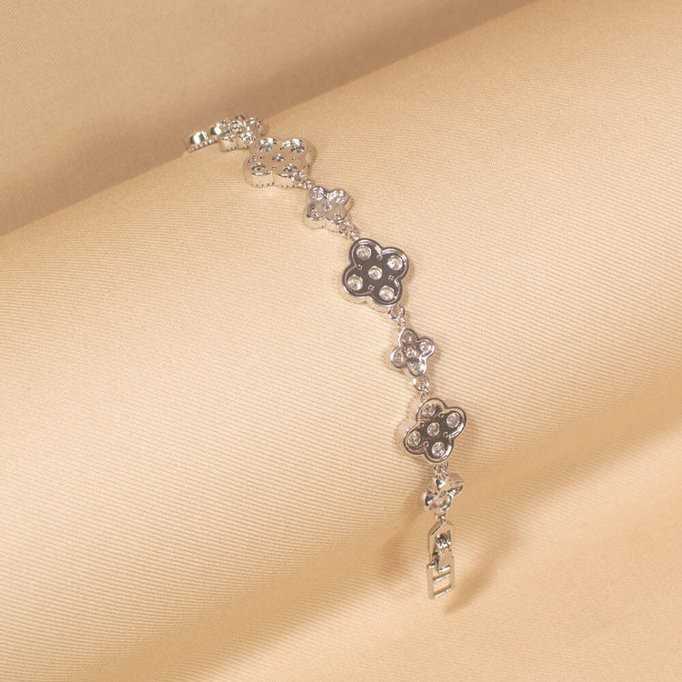 ShimmerClover Bracelet-Minima Collection