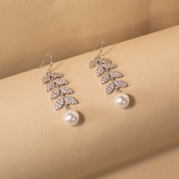 Shirin Pearl Earrings