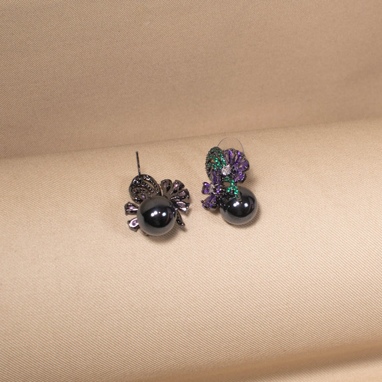Starry Bloom Pearl Earrings