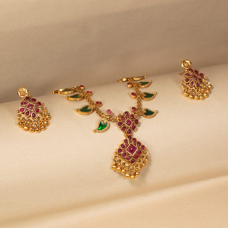 Suhana Necklace Set - Sparsh Collection
