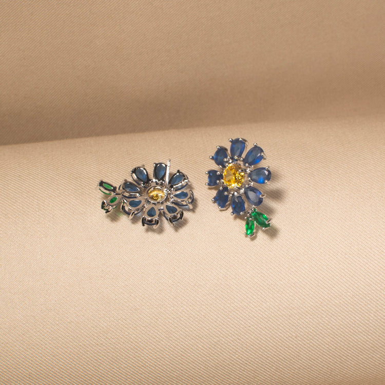 Sunny Sapphire Daisy Studs