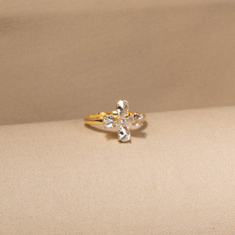 Sweet Clover Pendant Set with Ring