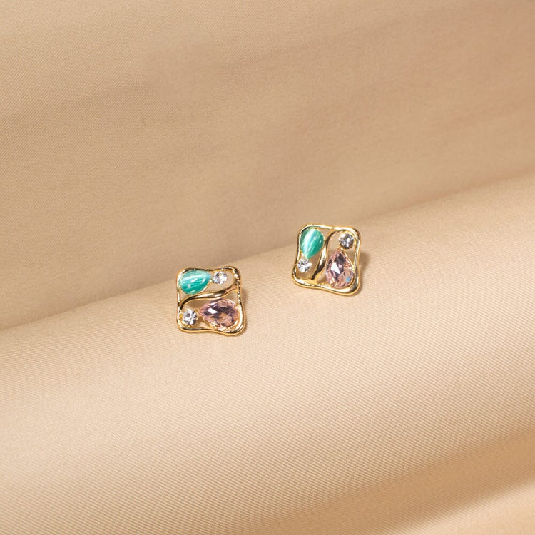 Tavia Pendant Set  - Edgy Collection