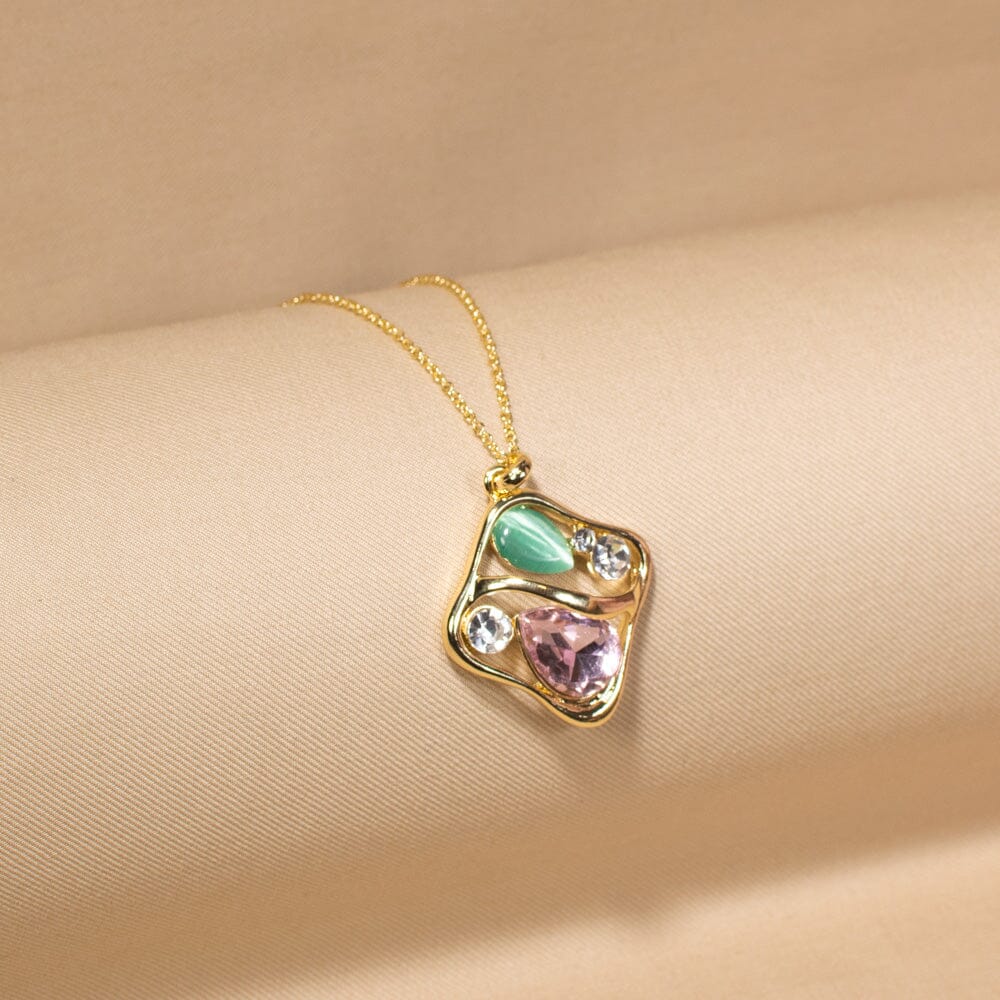Tavia Pendant Set  - Edgy Collection