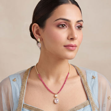 The Blushing Serenade Necklace Set