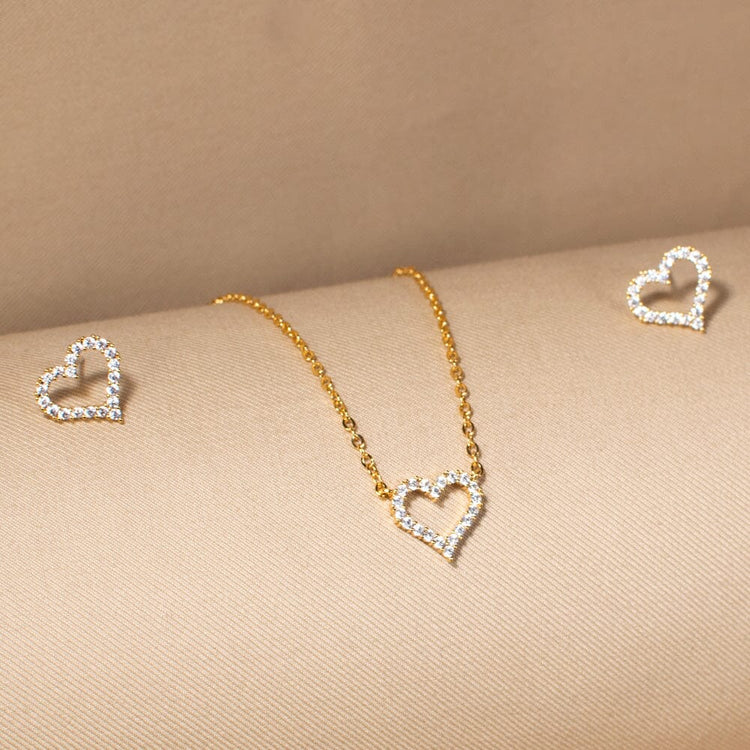 The Dainty Love Pendant Set