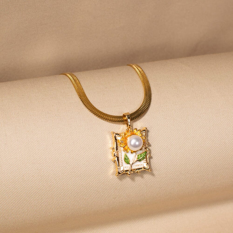 The Empress Frame Pendant Set-Nature Collection