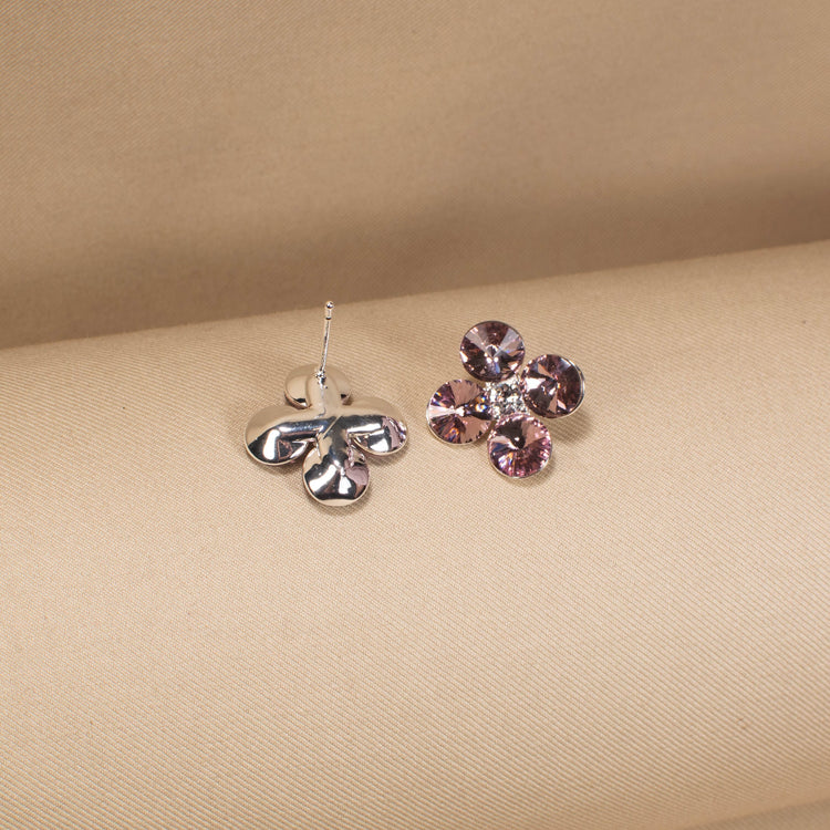 The Frosty Clover Studs - Plum