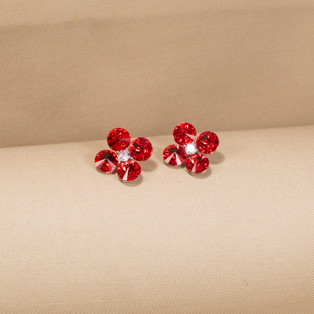 The Frosty Clover Studs - Red