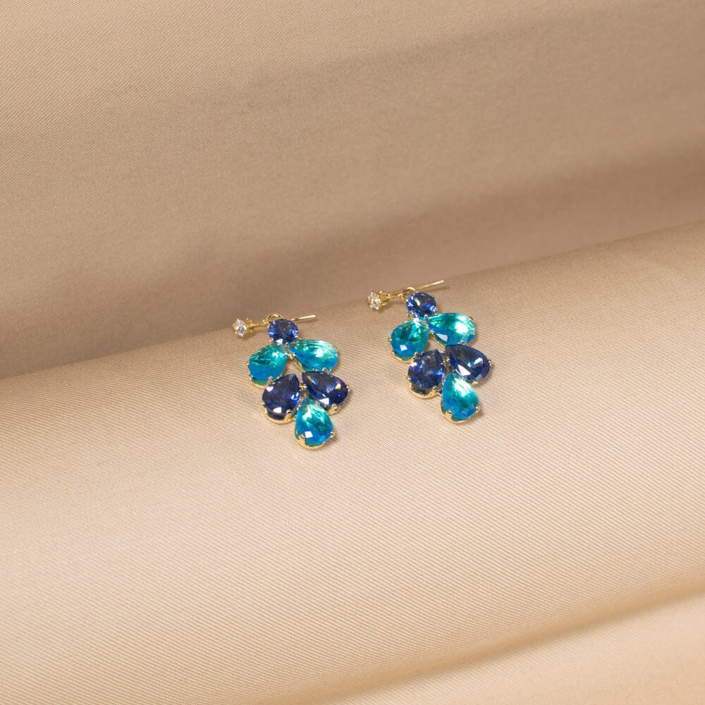 The Gala Glow Necklace Set-Glitterati Collection