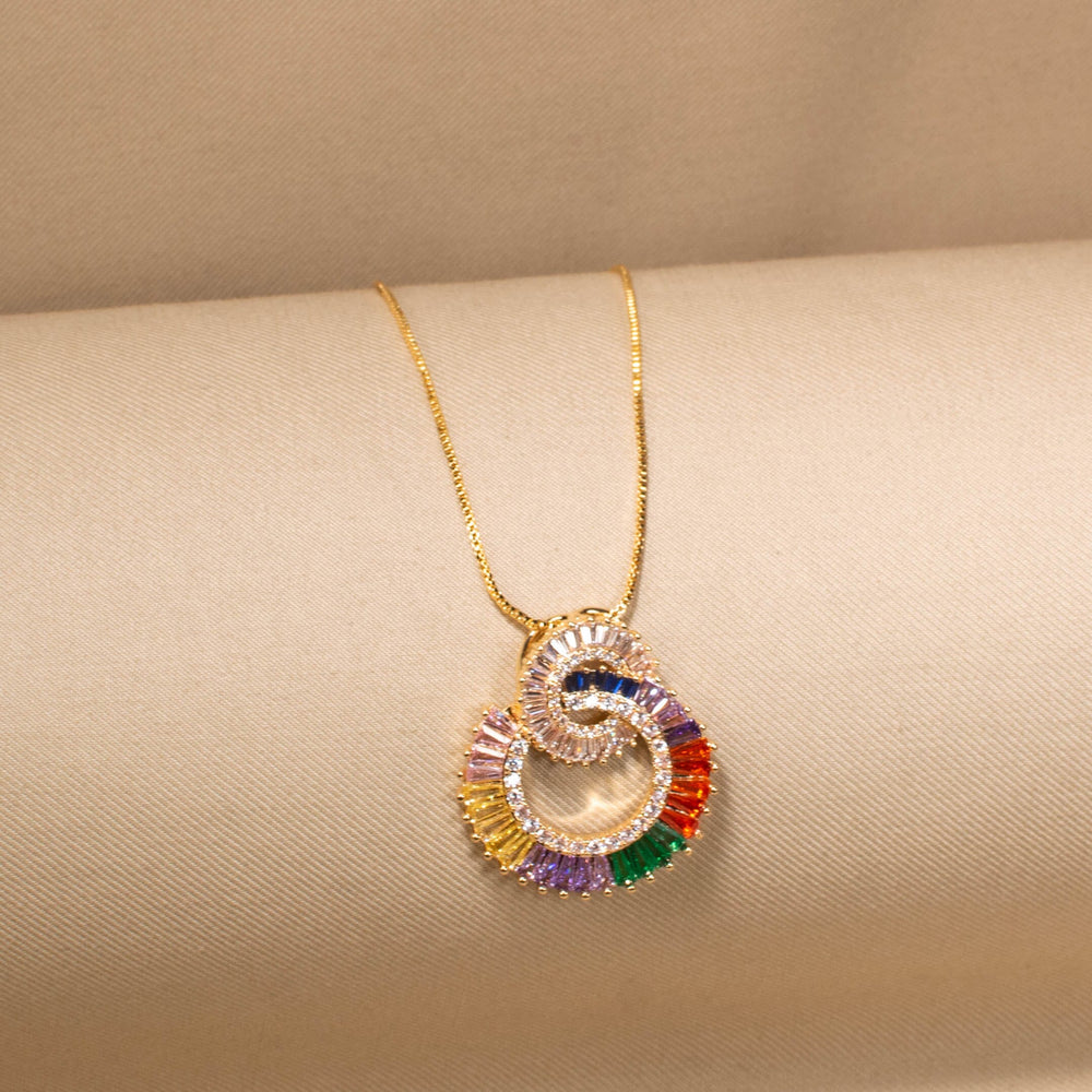 The Infinity Loop Pendant Set