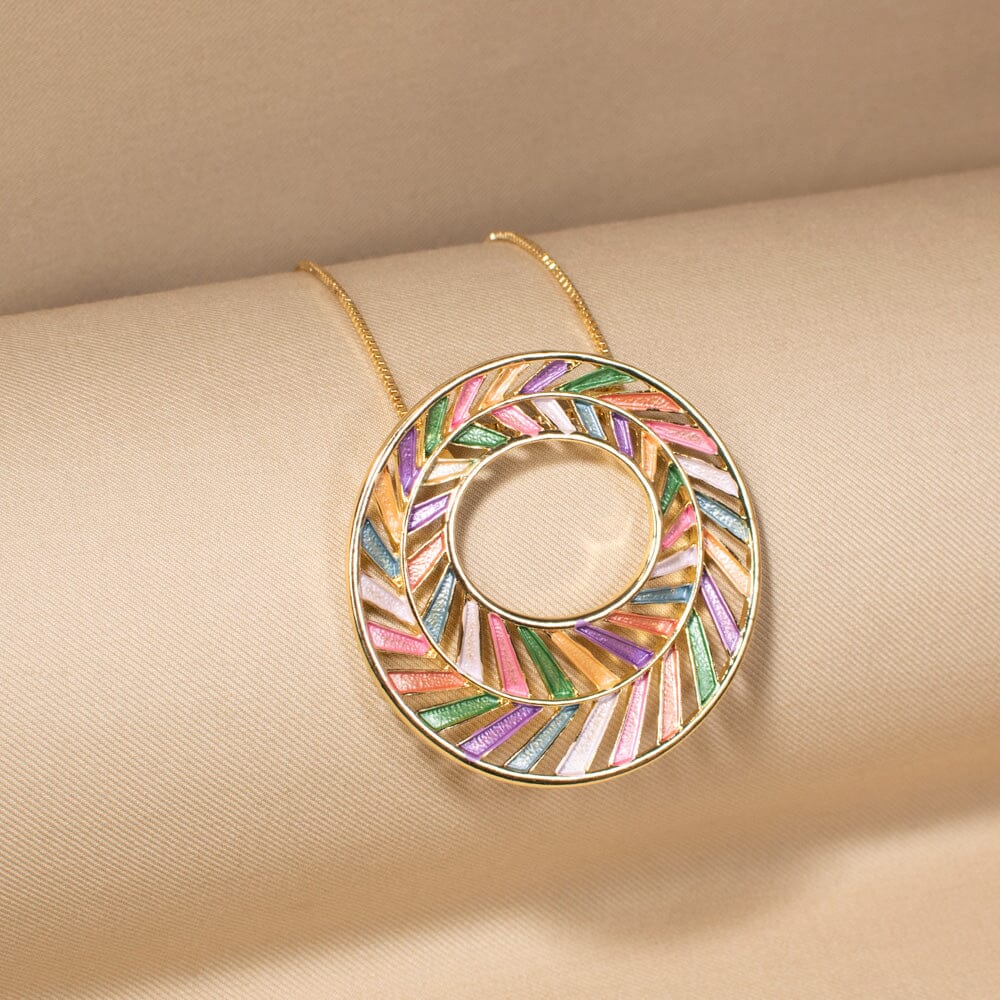 The Kaleidoscope Wheel Pendant Set