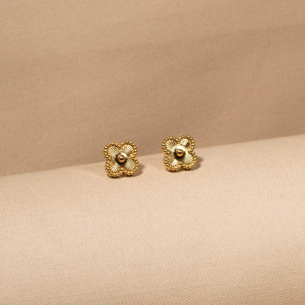 The Luck & Love Lariat Set
