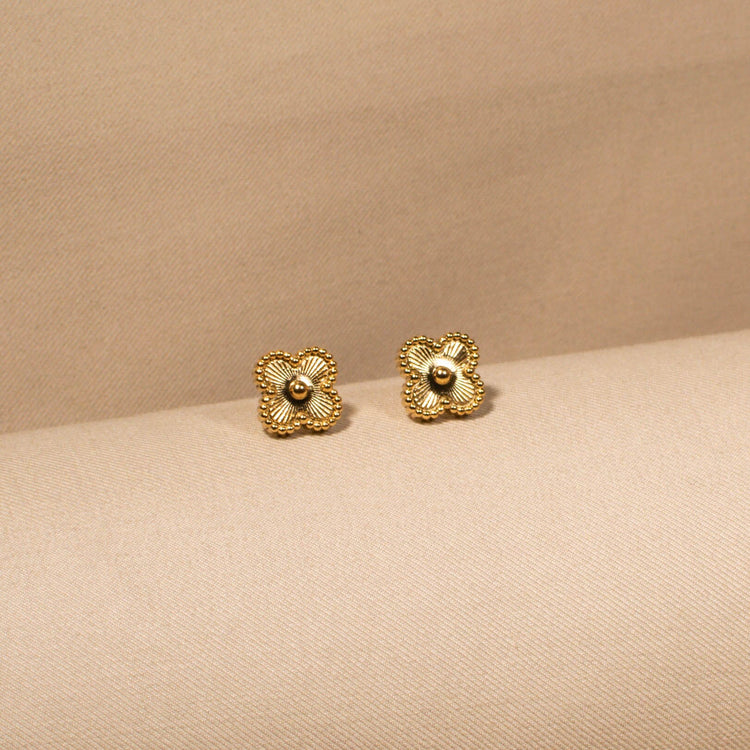The Luck & Love Lariat Set