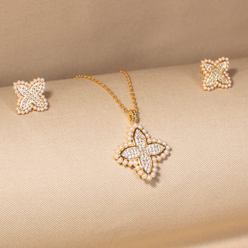 The Lyra Aurora Pendant Set