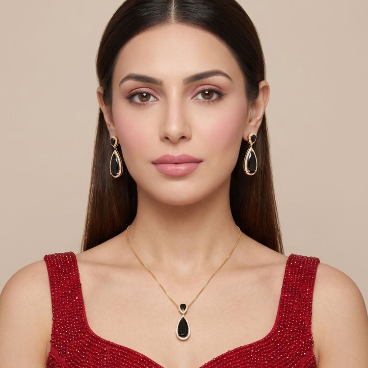 The Midnight Drama Pendant Set