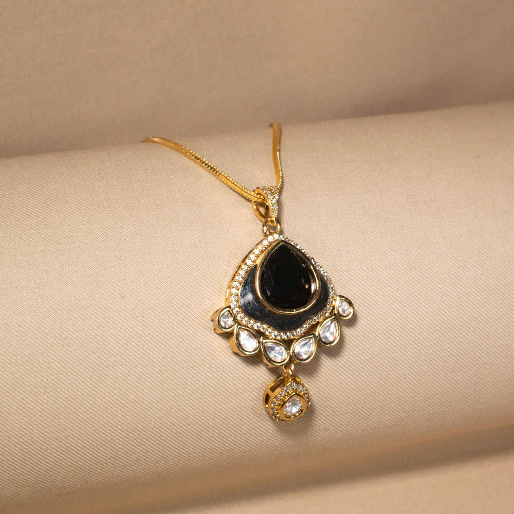 The Noir Heirloom Pendant Set