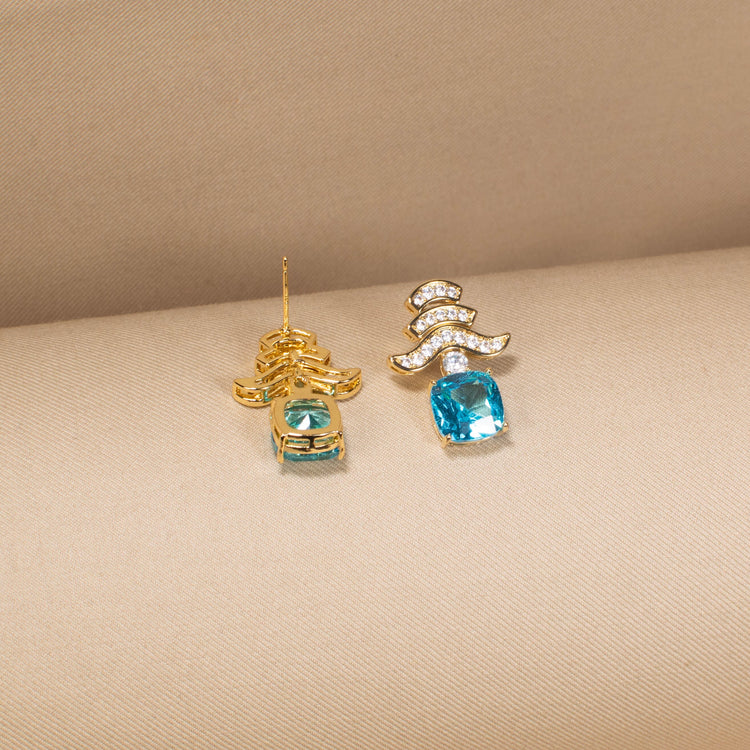 The Ocean Wave Azure Drops