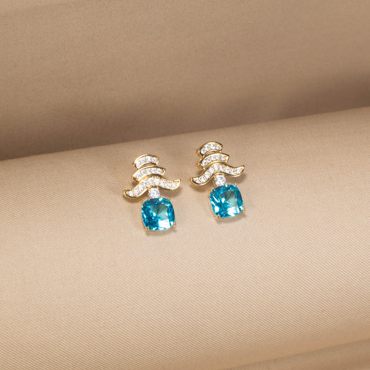 The Ocean Wave Azure Drops
