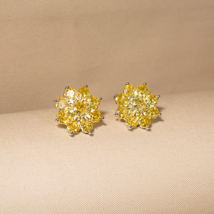 The Poppy Studs - Yellow