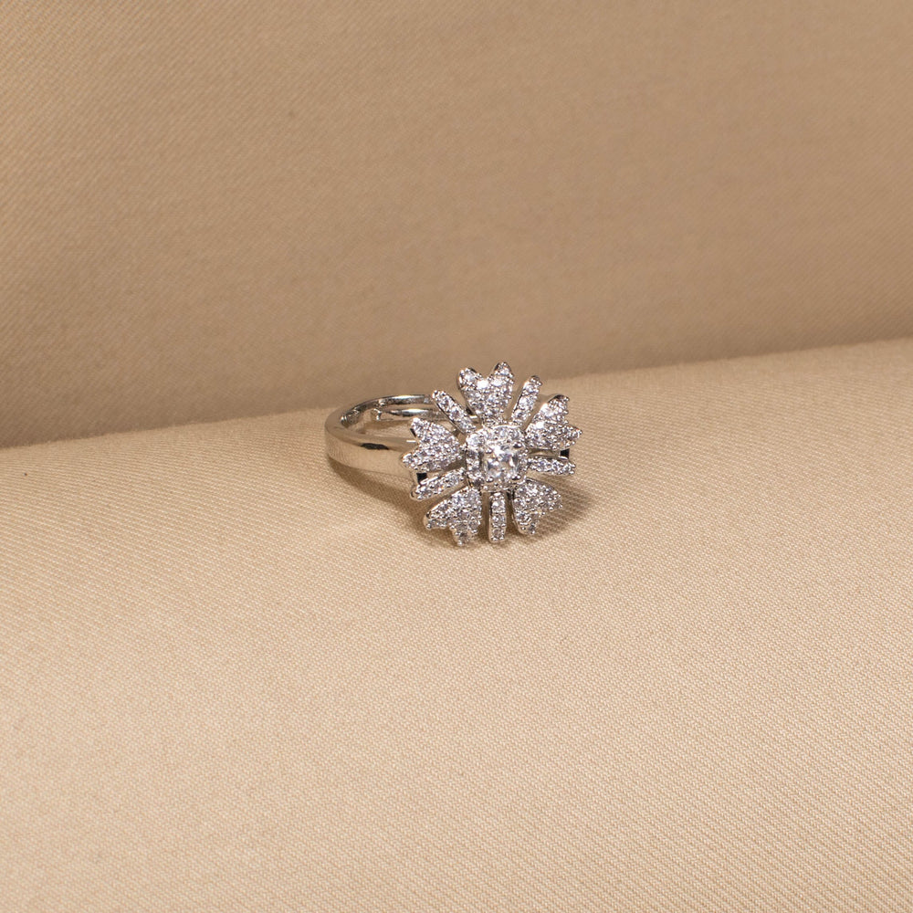 The Radiant Daisy Sparkle Set with Ring