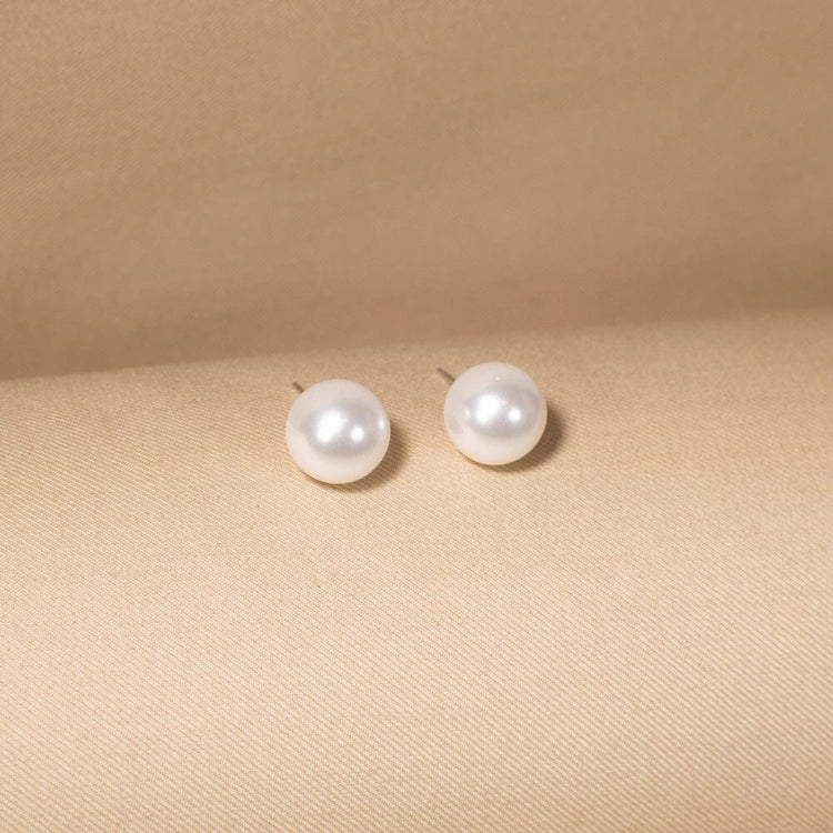 The Signature Pearl Studs