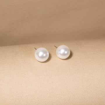 The Signature Pearl Studs