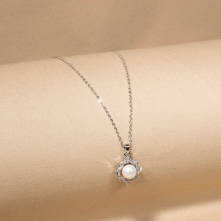 The Silver Origami Pearl Set with Ring