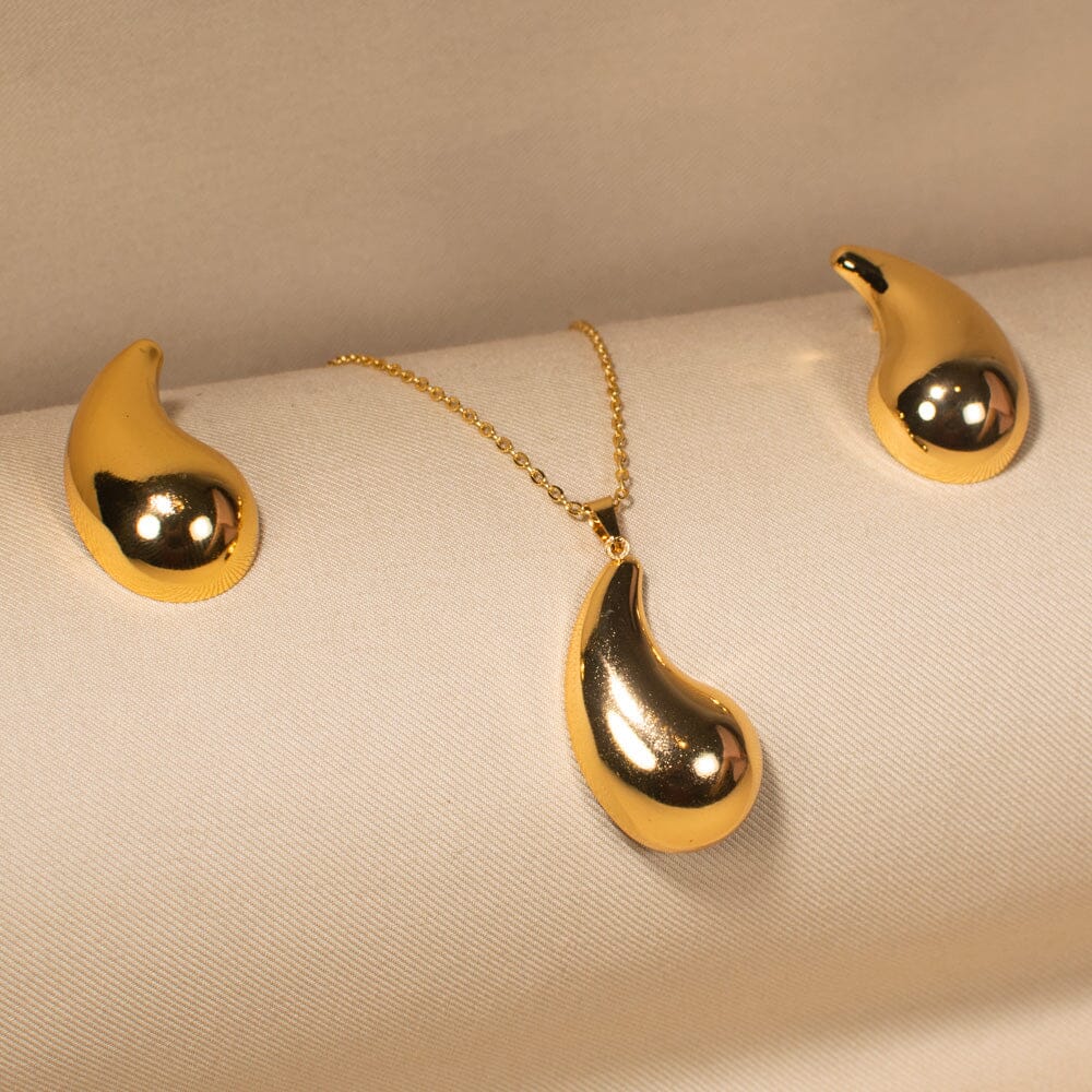 The Statement Orb Pendant Set