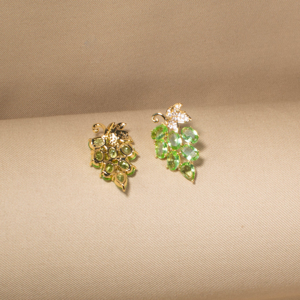 The Sweet Muscat Studs