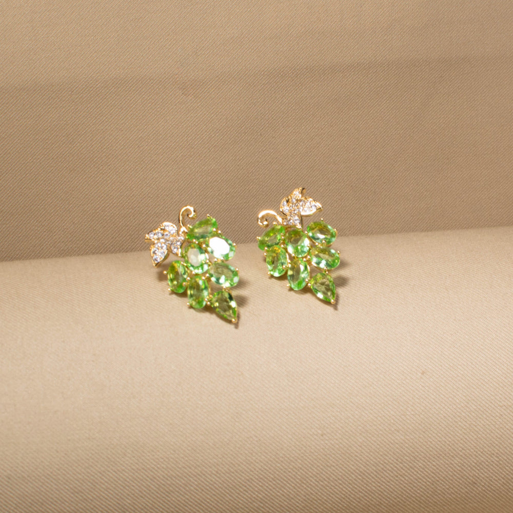 The Sweet Muscat Studs
