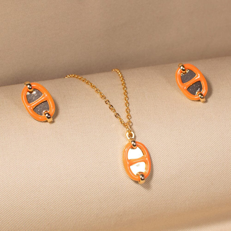 The Tangelo Pendant Set