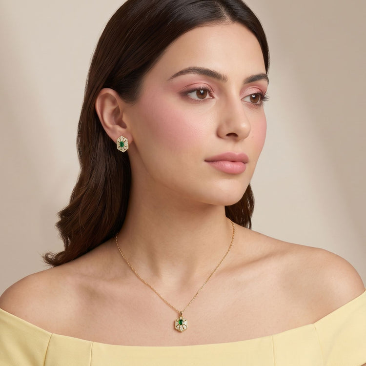 The Verdant Sunburst Pendant Set